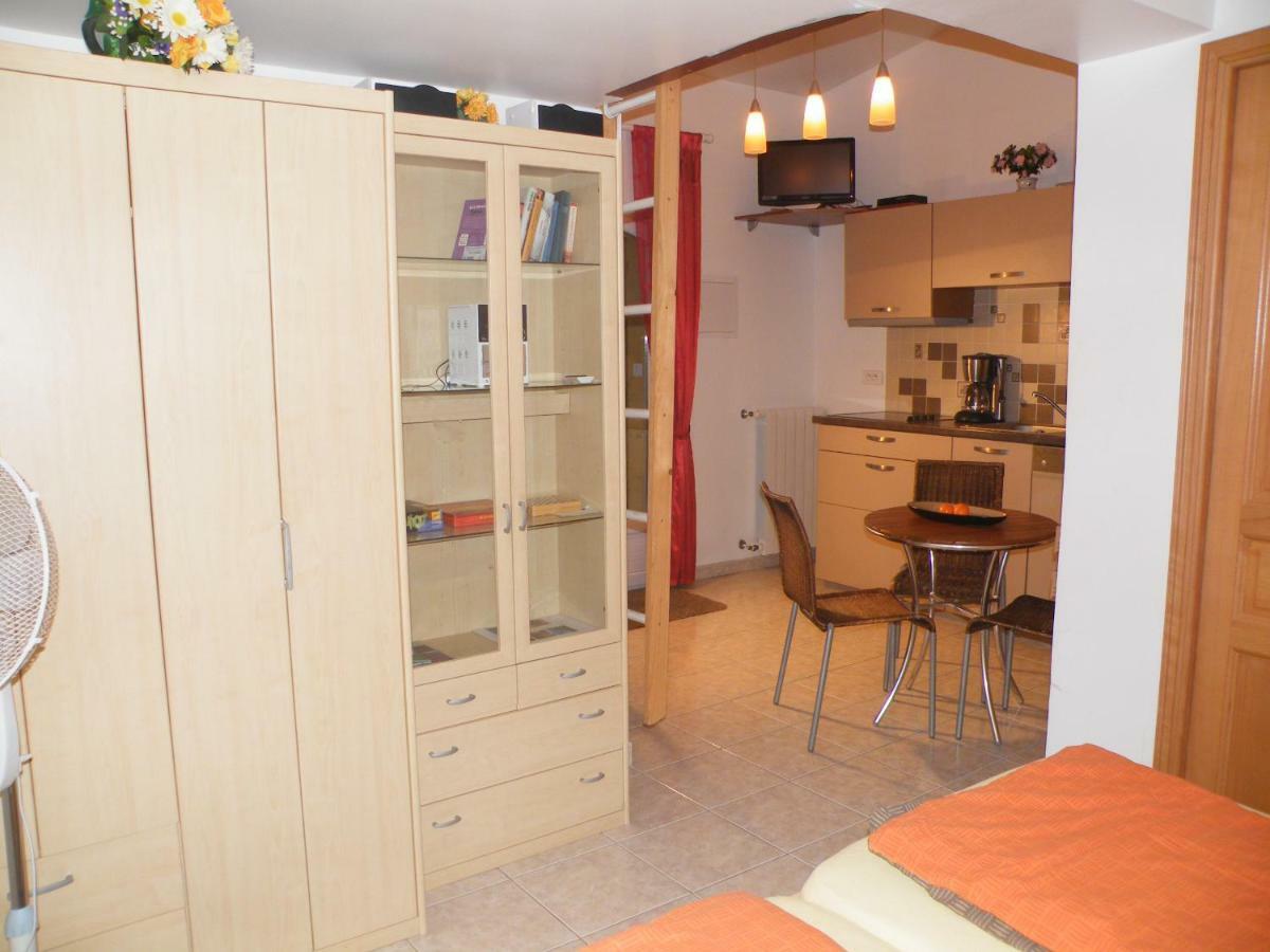 Villa Liamone Studio für 3 Personen , 400 m vom Strand, Pool, Klimaanlage Sagone  Buitenkant foto
